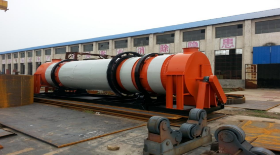 Chicken manure dryer